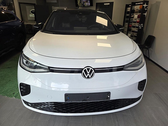 Volkswagen ID.5 GTX 2 of 12