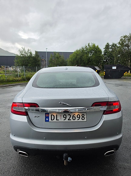 Jaguar XF 5 of 15