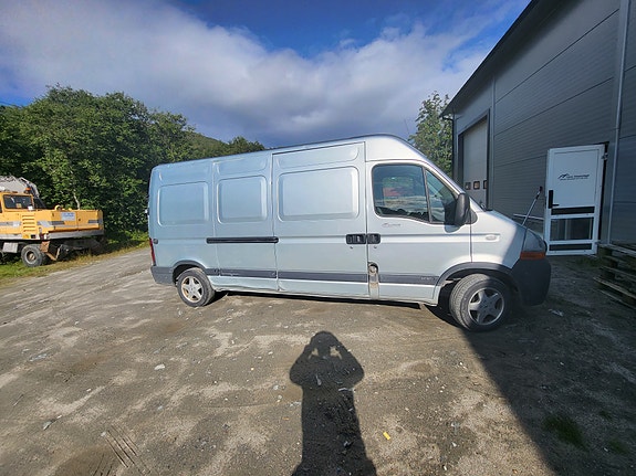 Renault Master 2 of 5