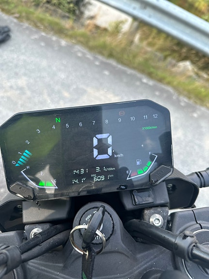 VOGE 125 R 5 of 5