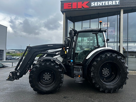 Valtra N175 Direct 2 of 14