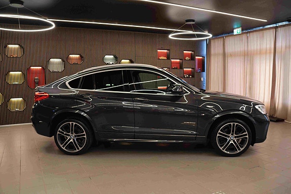 BMW X4 9 of 30