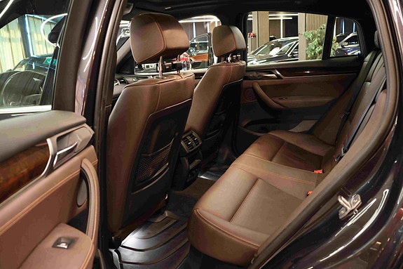 BMW X4 23 of 30
