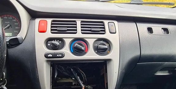 Honda HR-V 8 of 17