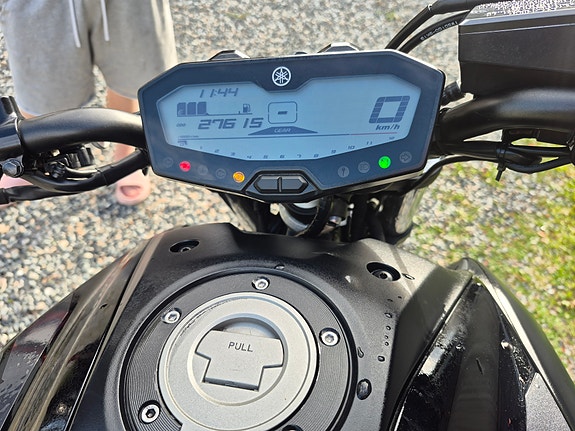 Yamaha MT-07 8 of 15