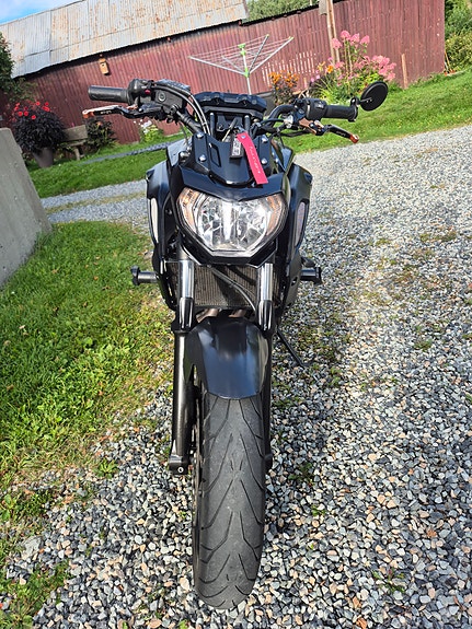 Yamaha MT-07 6 of 15