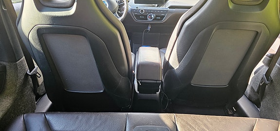 BMW i3 6 of 16