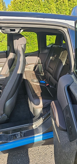 BMW i3 5 of 16