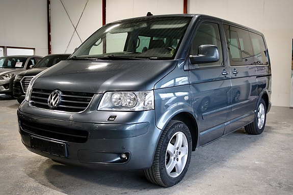 Volkswagen Multivan 4 of 30