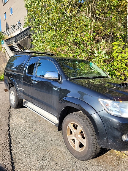 Toyota HiLux 6 of 10