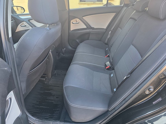 Toyota Avensis 27 of 30