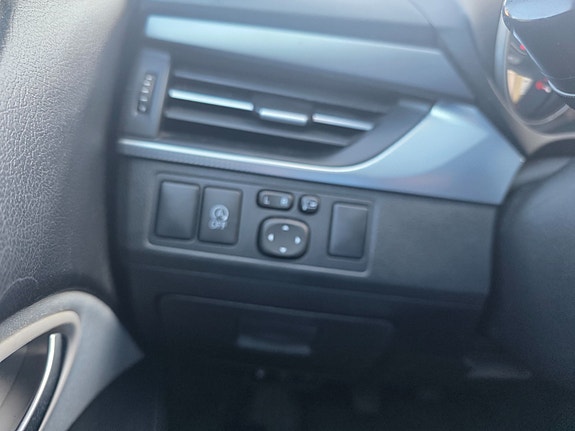 Toyota Avensis 16 of 30
