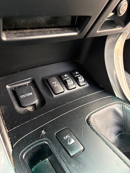 Toyota Land Cruiser 14 of 28