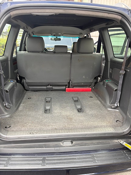 Toyota Land Cruiser 9 of 28