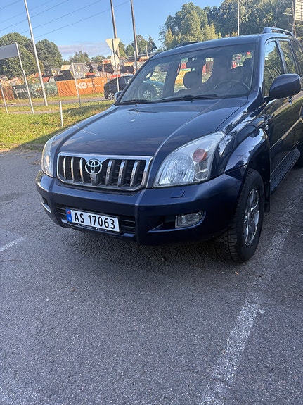 Toyota Land Cruiser 21 of 28