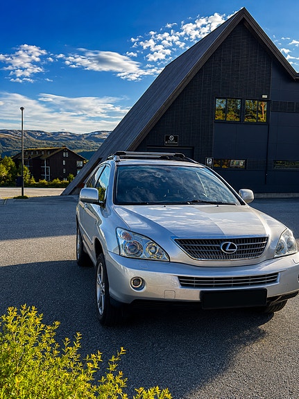 Lexus RX400h 4 of 29