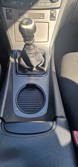 Toyota Avensis 21 of 30