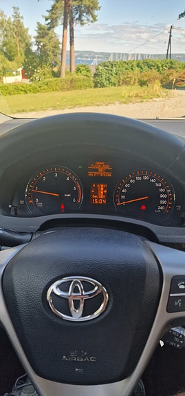 Toyota Avensis 19 of 30