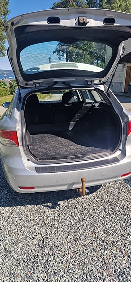 Toyota Avensis 13 of 30
