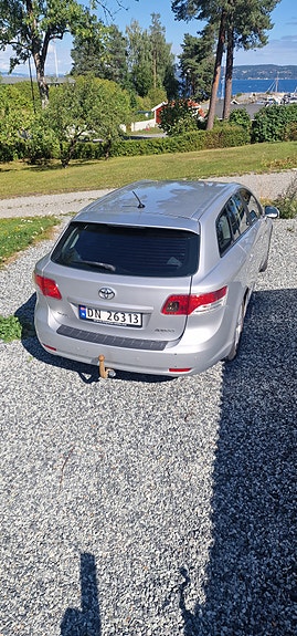 Toyota Avensis 3 of 30