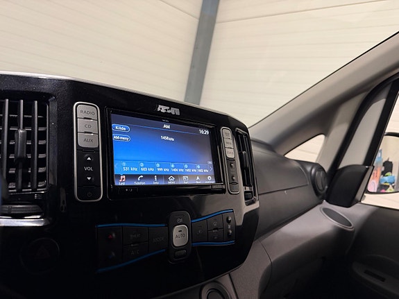 Nissan e-NV200 27 of 30