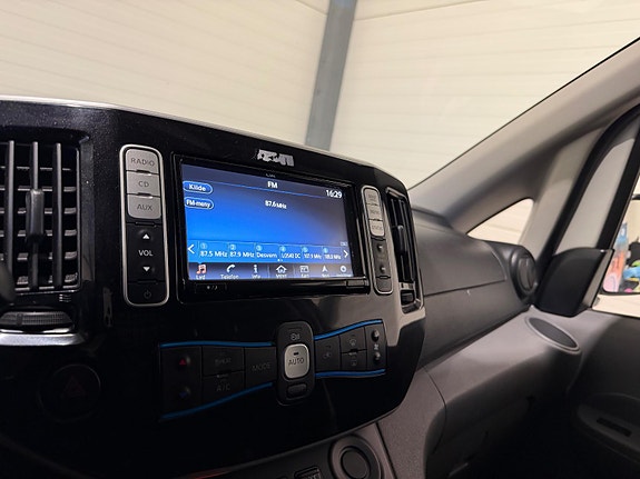 Nissan e-NV200 26 of 30