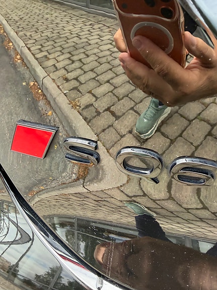 Audi SQ6 e-tron 9 of 16