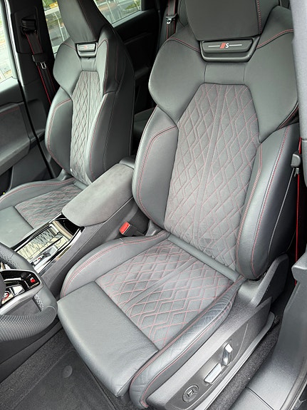 Audi SQ6 e-tron 4 of 16