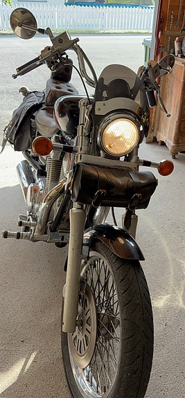 Suzuki VS 1400 Intruder 8 of 8