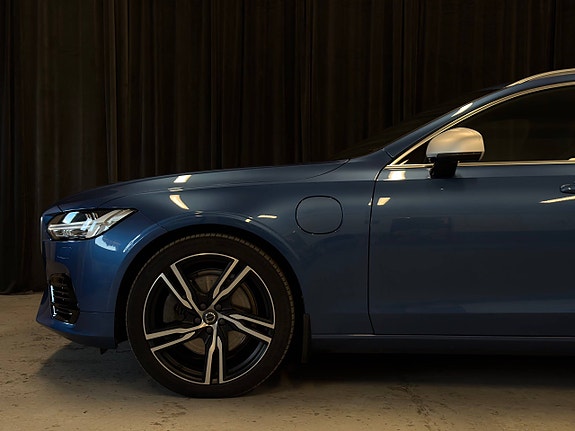 Volvo V90 8 of 30