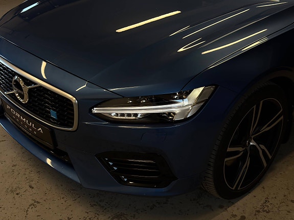 Volvo V90 4 of 30
