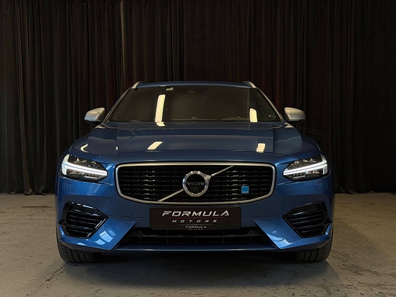 Volvo V90 2 of 30