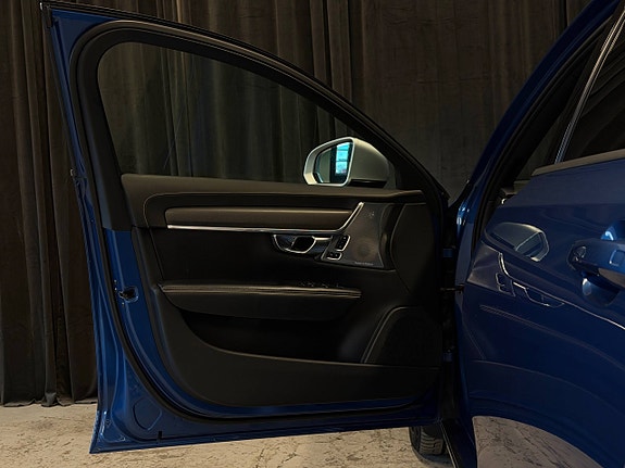 Volvo V90 22 of 30