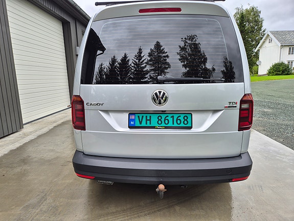 Volkswagen Caddy Maxi 7 of 14