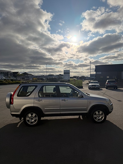 Honda CR-V 9 of 30