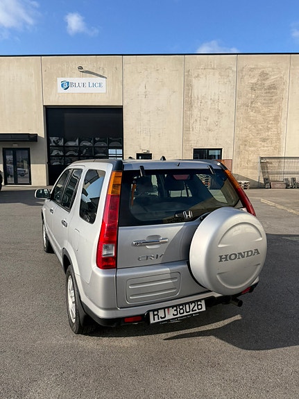 Honda CR-V 13 of 30