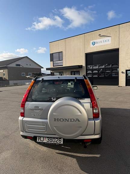 Honda CR-V 12 of 30