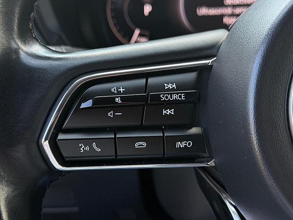 Mazda CX-60 12 of 19