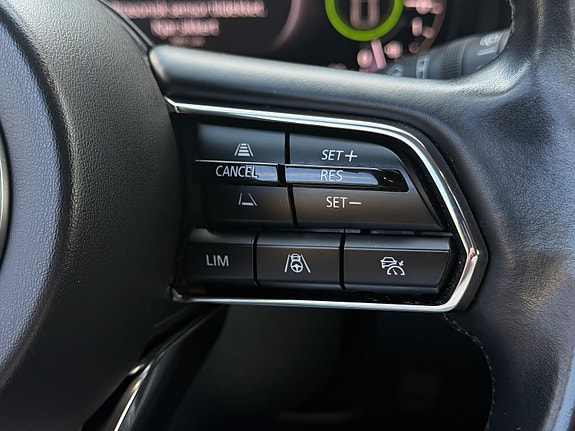 Mazda CX-60 11 of 19