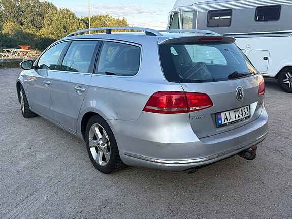 Volkswagen Passat 4 of 5