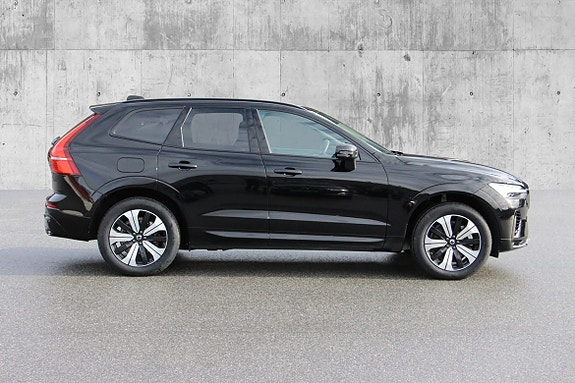 Volvo XC60 8 of 30