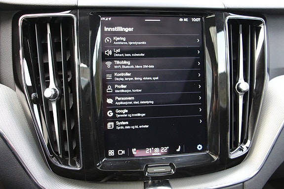 Volvo XC60 28 of 30