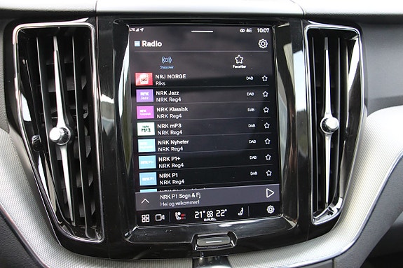 Volvo XC60 29 of 30