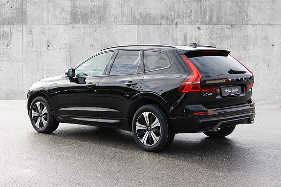 Volvo XC60 5 of 30