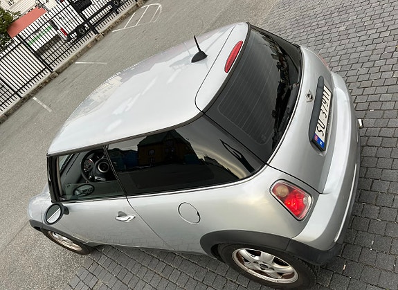 MINI One 8 of 26
