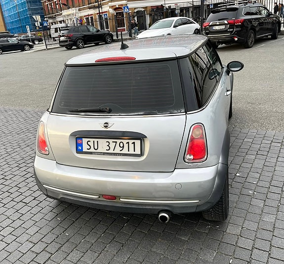 MINI One 6 of 26