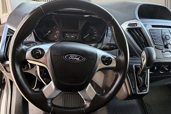 Ford Transit 13 of 21