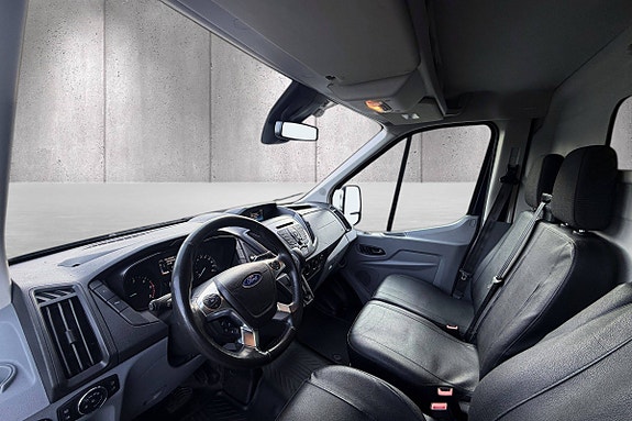 Ford Transit 14 of 21