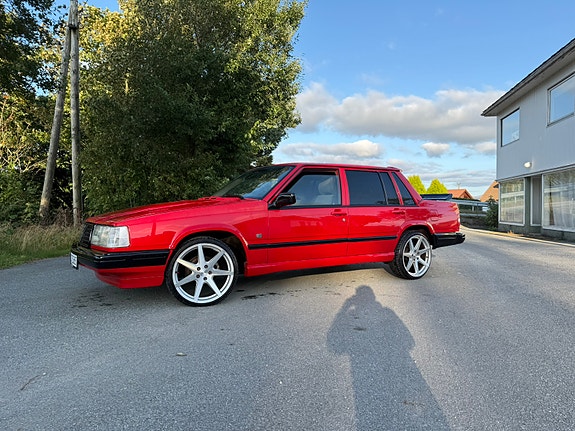 Volvo 740 2 of 30