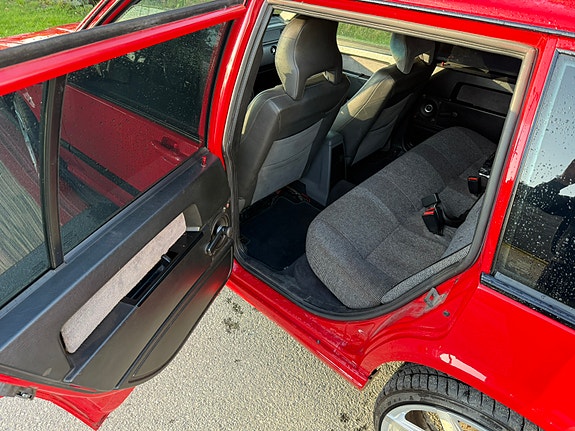 Volvo 740 12 of 30